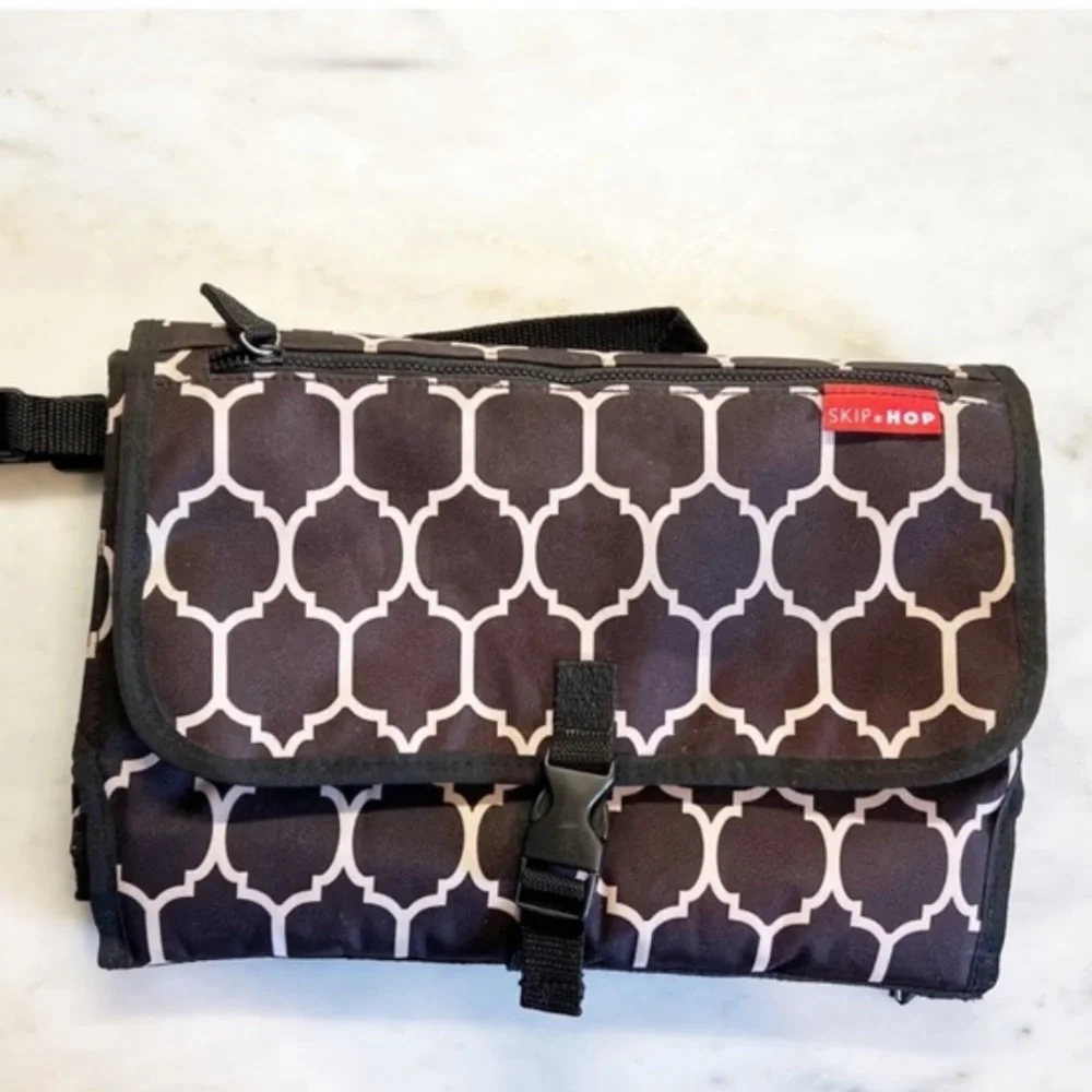 Skip Hop Dark Brown Patterned Portable Changing Pad